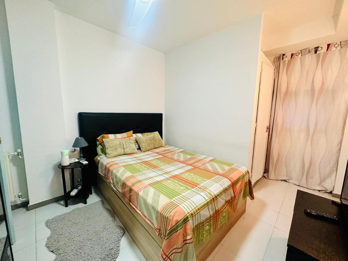 Habitacion 马德里 外观 照片